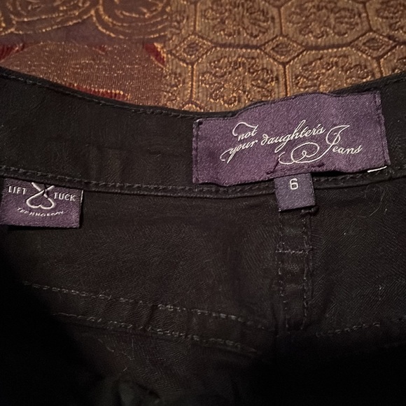 NYDJ Capri - Picture 3 of 5